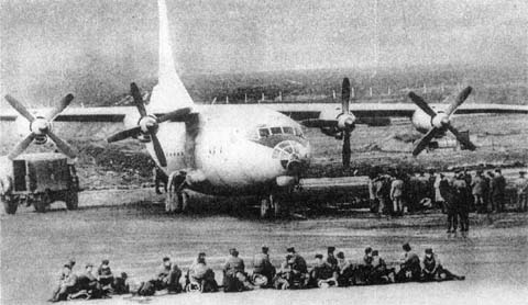 На аэродром Грозный-Северный прибыло подкрепление.